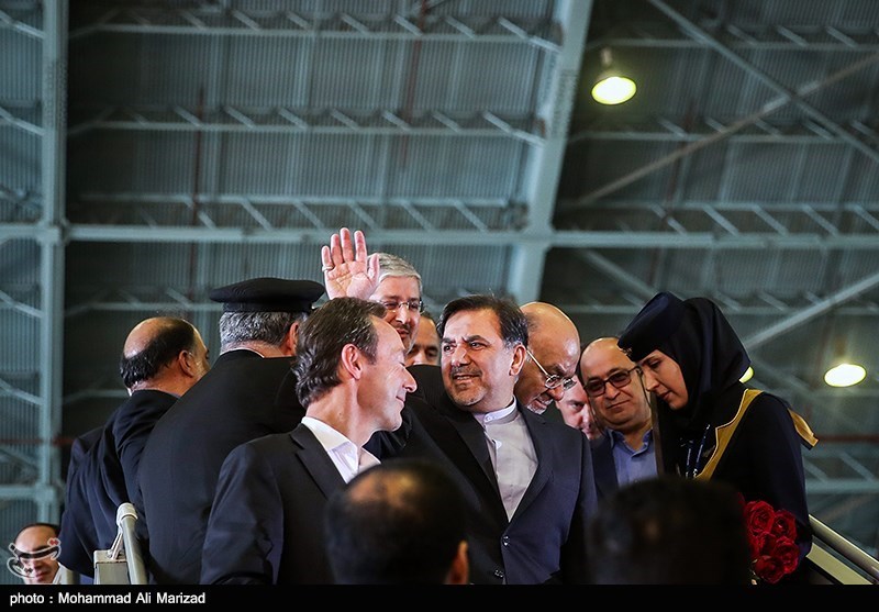 فایننشال تایمز:لغو تحریم ایران با 12 ماه تاخیر و خرید یک هواپیما ملموس شد