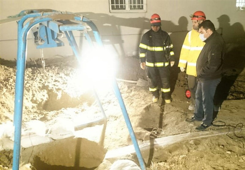 3 کارگر افغانستانی در عمق 60 متری زمین جان‌باختند/ مصدومیت آتش‌نشان قزوینی
