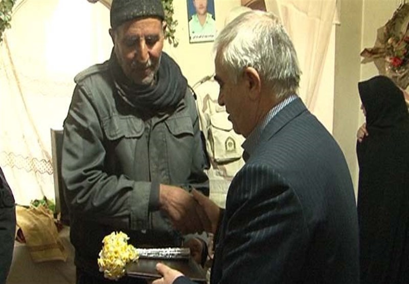 توجه به خانواده شهدا و ایثارگران از مهم‌ترین اولویت‌های دولت یازدهم است