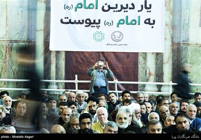 People in Tehran Pay Tribute to Late Ayatollah Rafsanjani