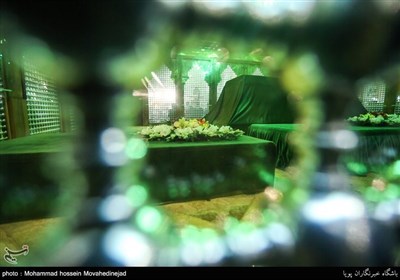 People in Tehran Pay Tribute to Late Ayatollah Rafsanjani