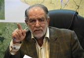 مشاور روحانی: نظام بانکداری ایران &quot;ضد توسعه&quot; است/ &quot;هیچ بنگاهی&quot; نمی‌تواند 28 درصد سود بانکی بدهد مگر &quot;کلاهبرداری&quot; کند