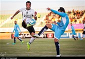 دیدار تیم های فوتبال صبا و پیکان در قم