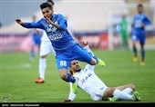 دیدار تیم های فوتبال استقلال تهران و استقلال خوزستان
