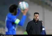 پورموسوی: بازیکنانم به عشق مردم خوزستان مانده‌اند و می‌جنگند/ دوست دارم در استقلال خوزستان بمانم