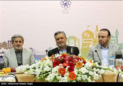 نشست صمیمی شهردار مشهد با دو تیم سیاه جامگان و پدیده