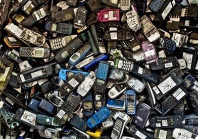 زیرساخت‌های قانونی برای جلوگیری از قاچاق تلفن همراه در مشهد وجود ندارد