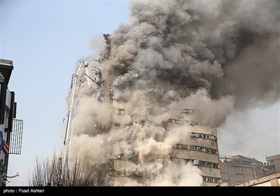 تقریر مصور عن انهیار برج بلاسکو التجاری فی طهران