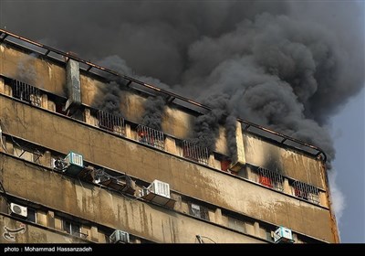 تہران؛ شاپنگ مال میں خوفناک آتشزدگی، 30 سے زائد افراد جاں بحق