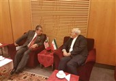 دیدار ظریف با وزرای خارجه مالزی و پاکستان در کوالالامپور