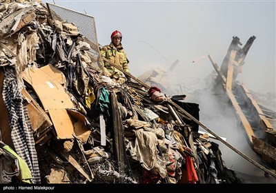 فرو ریختن ساختمان پلاسکو در پی آتش سوزی