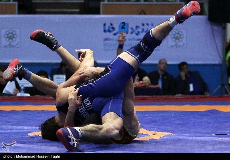 ایران تحسم لقب بطولة المصارعة الرومانیة مبکرا