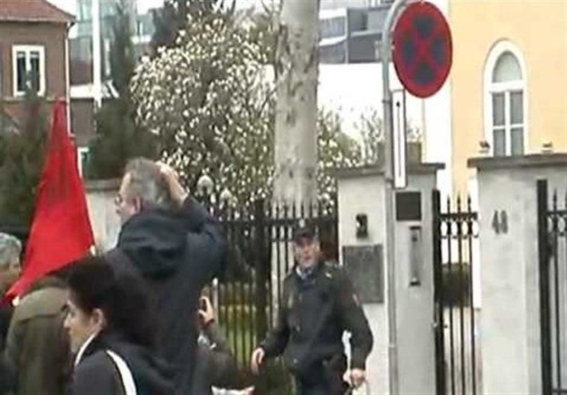 Kopenhag’da İran Büyükelçiliğine Saldıranlar Yakalandı