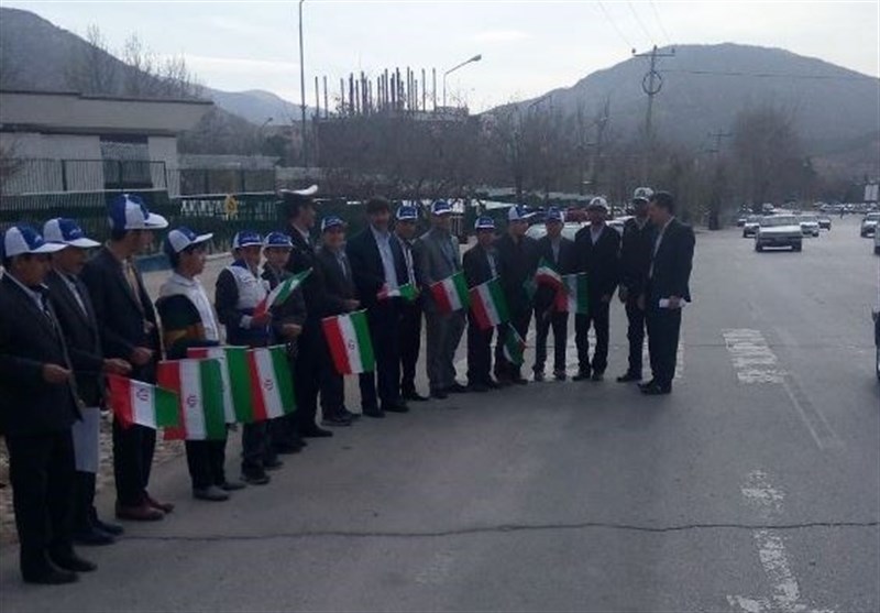 معرفی خودروهای سبک به مرکز معاینه فنی یاسوج توسط دانش آموزان+تصاویر