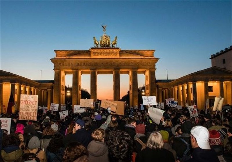 برگزاری اعتراضات ضد ترامپ در آلمان+ عکس