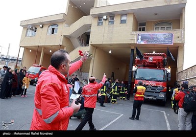 همدردی مردم قم با آتش نشانان حادثه پلاسکو