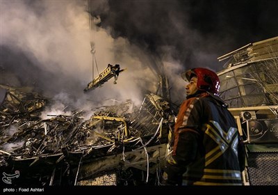 Hero Firemen Remember Lost Comrades