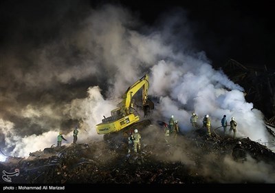 Hero Firemen Remember Lost Comrades