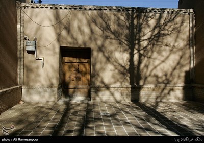 نمایی دیگر از حیاط اندرونی خانه امام خمینی (ره) در خمین