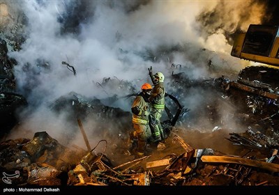 Night-Shift Rescuers Keep Clearing Plasco Building Debris 
