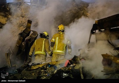 Night-Shift Rescuers Keep Clearing Plasco Building Debris 