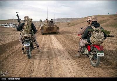 IRGC Stages War Game West of Iran