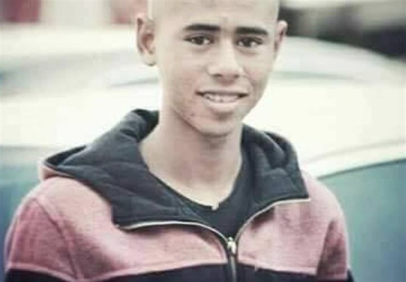 Filistinli Bir Genç Siyonist Askerler Tarafından Öldürüldü