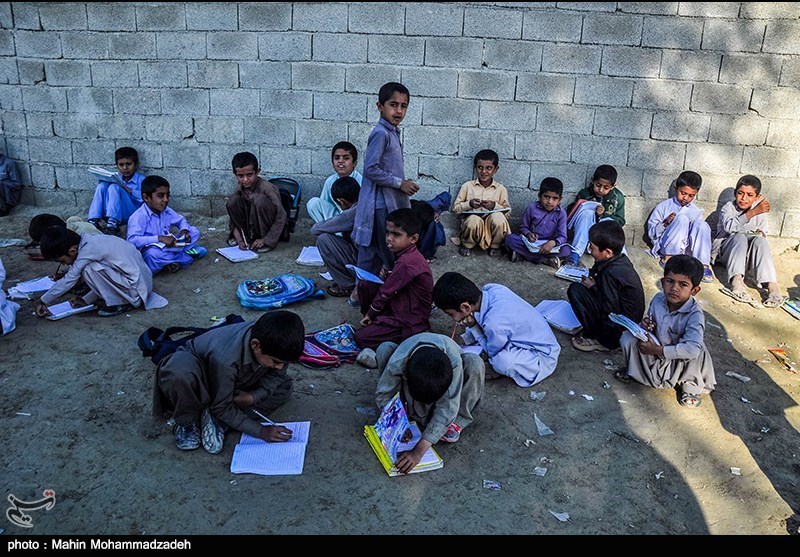 روایتی از سیل بلوچستان|آیا کسی صدای من "دانش‌آموز بلوچ" را می‌شنود؟!