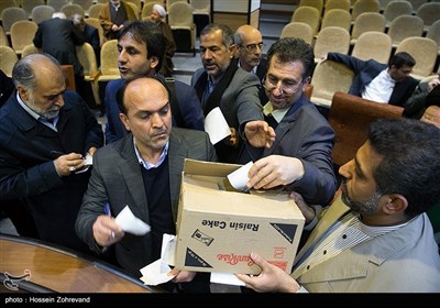 نشست کمیته نمایندگان ادوار مجلس جبهه مردمی انقلاب