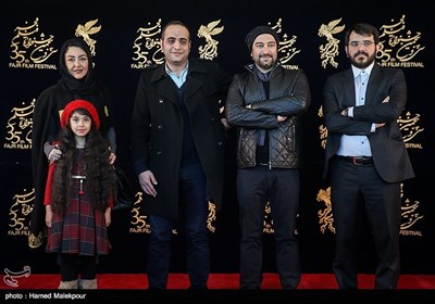 عوامل فیلم چراغ‌های ناتمام در دومین روز سی و پنجمین جشنواره فیلم فجر - برج میلاد