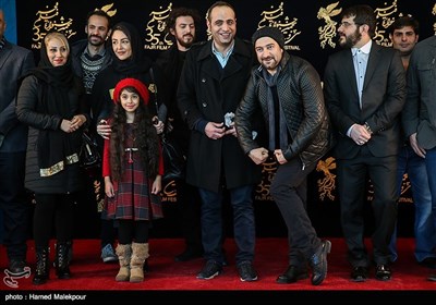 عوامل فیلم چراغ‌های ناتمام در دومین روز سی و پنجمین جشنواره فیلم فجر - برج میلاد