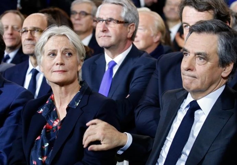 French Police Raid Fillon Parliament Office over Fake Pay Affair