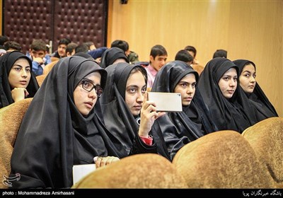 نشست کمیته دانش آموزی جبهه مردمی نیروهای انقلاب اسلامی در مسجد الرحمن تهران 