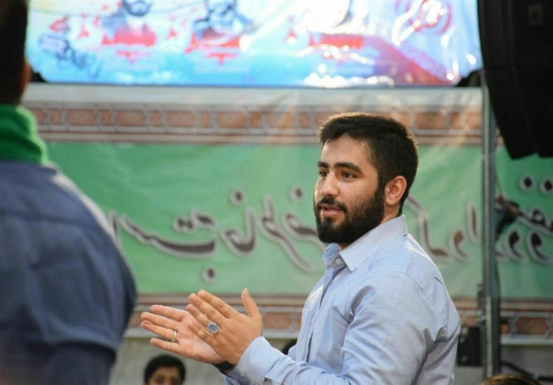 مولودی‌خوانی حسین طاهری در مدح امام جواد (ع) + صوت
