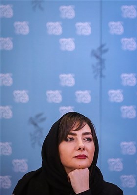 هانیه توسلی بازیگر در نشست خبری فیلم مادری - سی و پنجمین جشنواره فیلم فجر