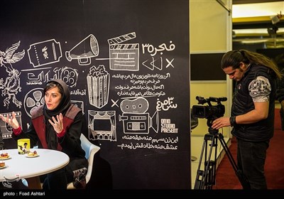 مهتاب کرامتی در ششمین روز سی و پنجمین جشنواره فیلم فجر - برج میلاد