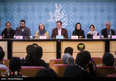 نشست خبری فیلم آذر - سی و پنجمین جشنواره فیلم فجر