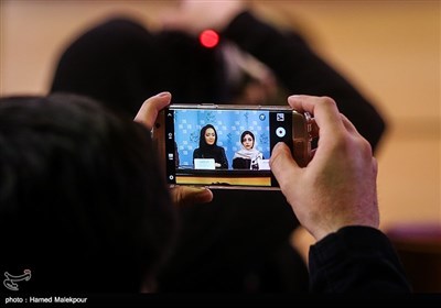 نشست خبری فیلم آذر - سی و پنجمین جشنواره فیلم فجر