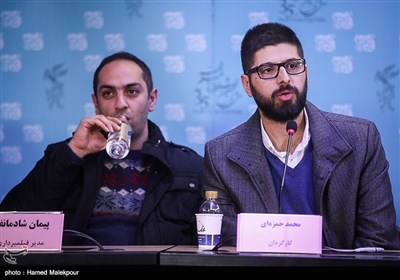 محمد حمزه‌ای کارگردان در نشست خبری فیلم آذر - سی و پنجمین جشنواره فیلم فجر