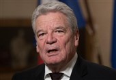 German President Gauck Calls on Europe to &apos;Speak Out&apos; against Trump Travel Ban