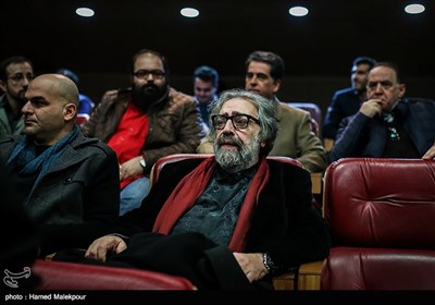 مسعود کیمیایی کارگردان فیلم قاتل اهلی در هفتمین روز سی و پنجمین جشنواره فیلم فجر - برج میلاد