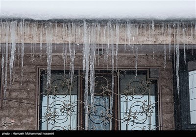 ایران کے ضلع دماوند میں برفباری کے مناظر