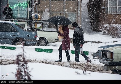 ایران کے ضلع دماوند میں برفباری کے مناظر