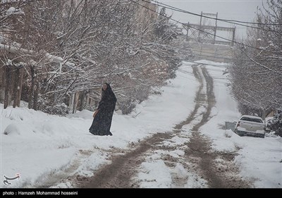 ایران کے ضلع دماوند میں برفباری کے مناظر