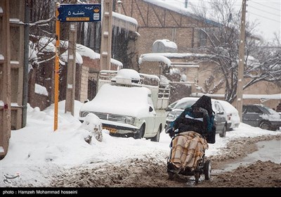 ایران کے ضلع دماوند میں برفباری کے مناظر