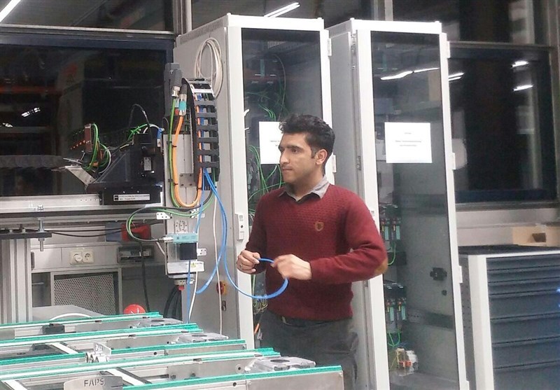 ساخت نخستین سامانه رباتیک هوشمند جهان برای دویدن نابینایان‌ توسط نخبه ایرانی