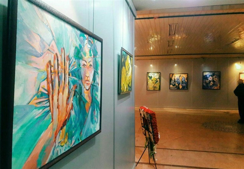 نمایشگاه نقاشی جشنواره فجر در رشت گشایش یافت+تصاویر