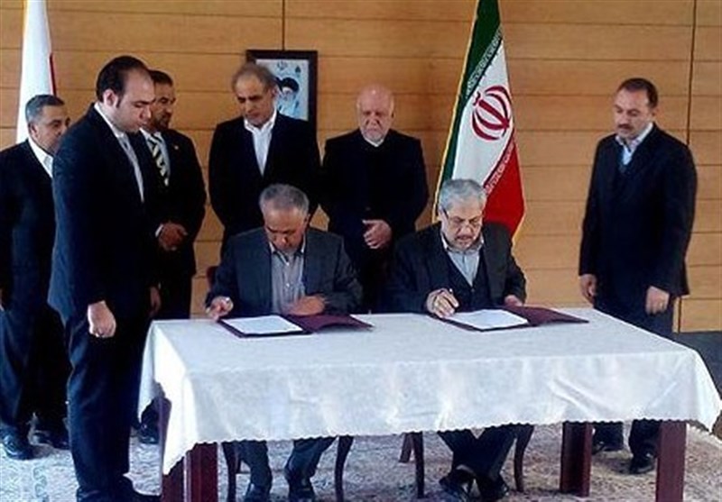 چارچوب توافق گازی ایران و عمان امضا شد/آمادگی5 شرکت برای ایجاد خط لوله زیر دریا