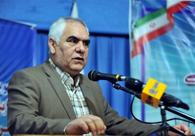 پیکر معاون پارلمالی سازمان تأمین اجتماعی در اصفهان تشییع می‌شود