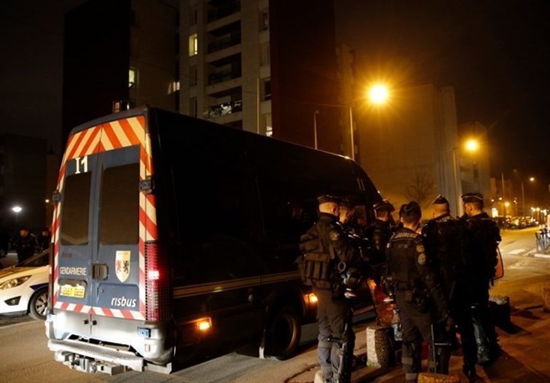 داعش مسئولیت تیراندازی در پاریس را بر عهده گرفت